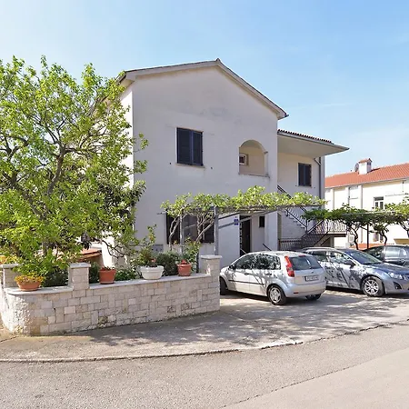 Apartment Oliva 1485 * Novigrad (Istria)