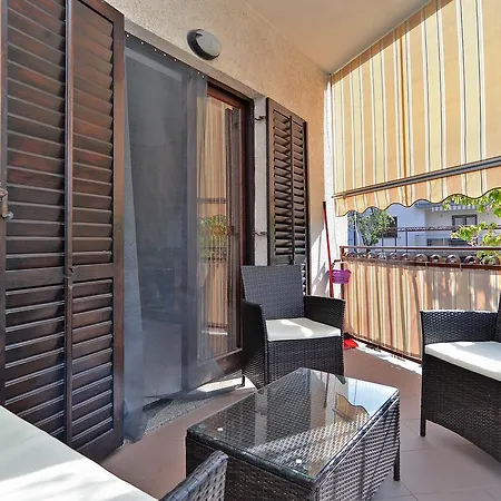 Apartment Oliva 1485 Apartment Novigrad (Istria)